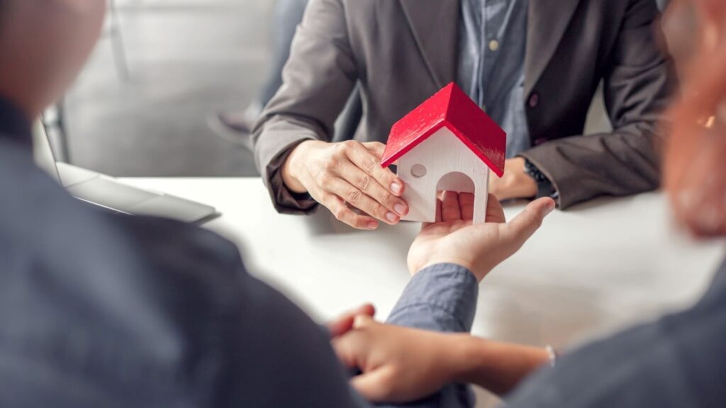 Combien de temps après l'achat d’une maison peut-on la vendre